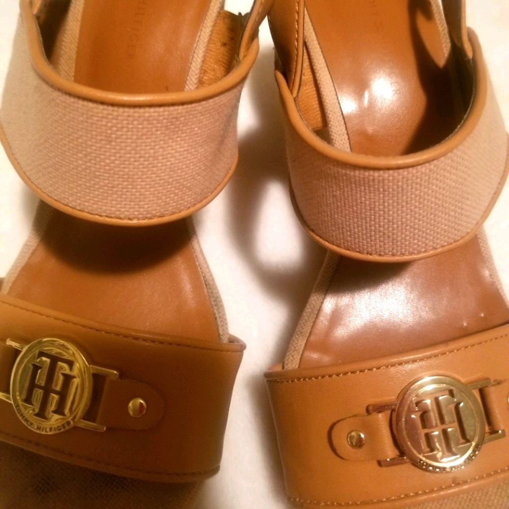 Wedge heel like new